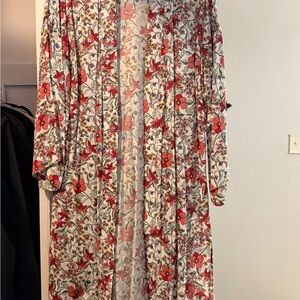 Jessica Simpson Floral Red and White Tunic